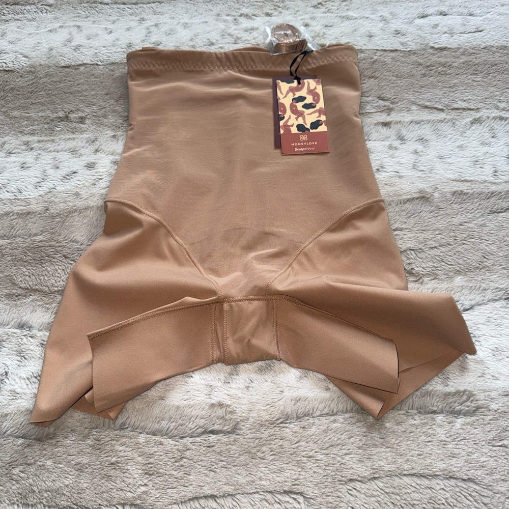 NWT💕Honeylove SuperPower Shorts Size S - Picture 9 of 16